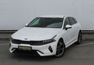 Kia K5, III